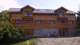 les orres chalet Sereis l'ete à la montagne Sud